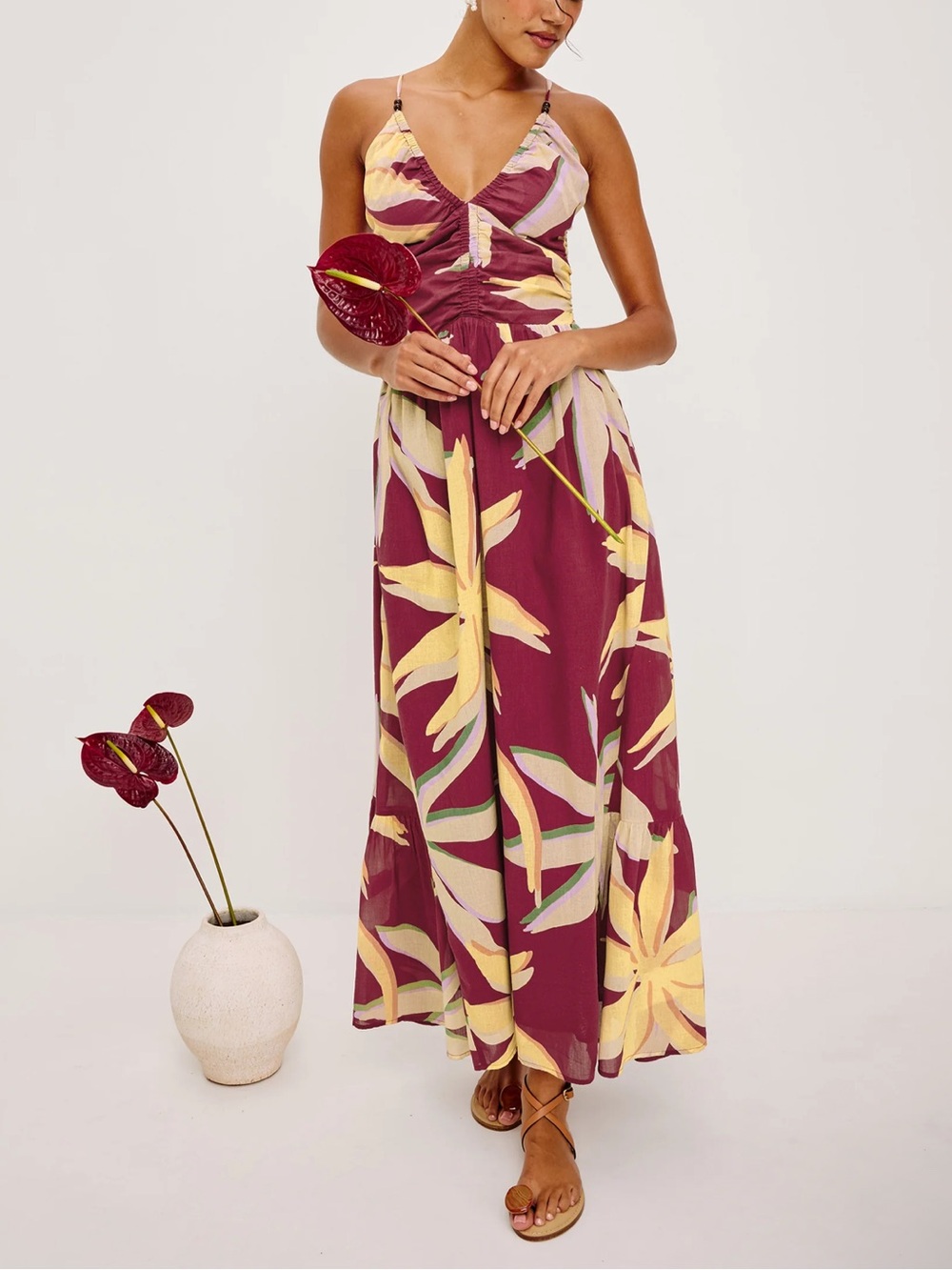 Rails Palm Dress
Red Palma Burgundy/Yellow Floral Spaghetti-Strap Maxi Dress M